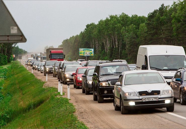 Можно ли по закону перекрывать своим автомобилем проезд обочечникам
