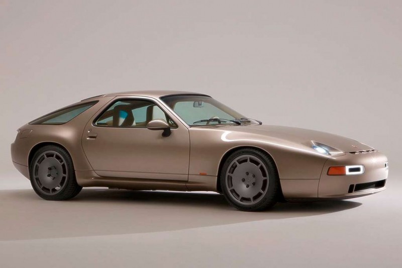 Фирма Nardone Automotive показала эффектный рестомод Porsche 928 с карбоновым кузовом