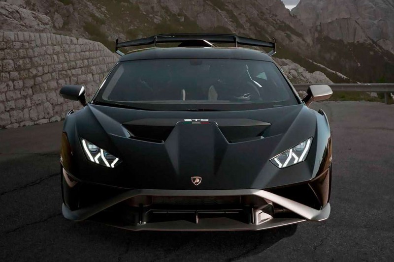 Lamborghini Huracan STO от Novitec: карбоновый обвес и перенастроенная подвеска 4 Lamborghini Huracan STO от Novitec: карбоновый обвес и перенастроенная подвеска