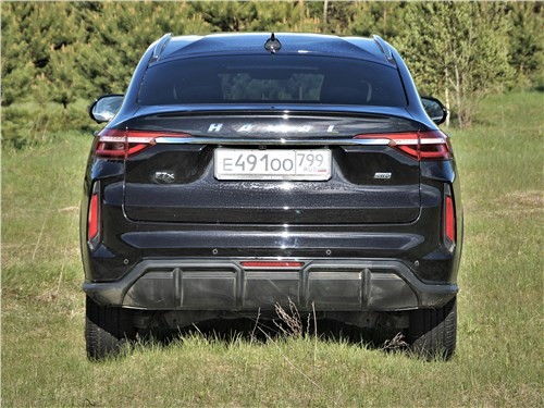 Haval F7X - точно не BMW, но и не Geely Tugella