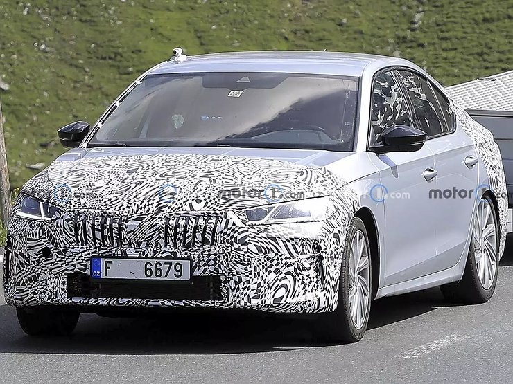 Skoda приступила к дорожным испытаниям обновленной Octavia