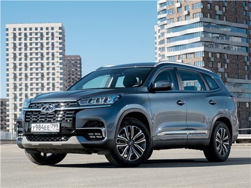 Тест-драйв Chery Tiggo 8 (поколение II) — Tiggo 8 практически догнал флагмана марки