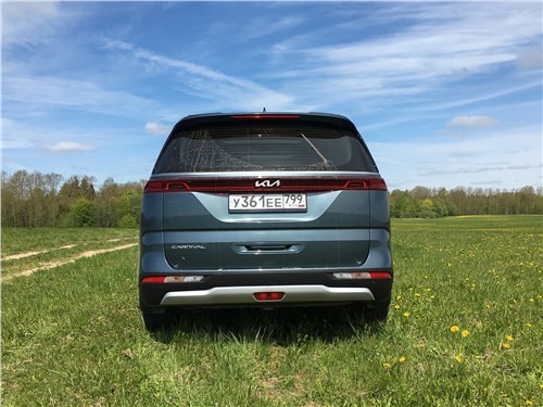 Почему Kia Carnival является настоящим многоцелевым автомобилем?