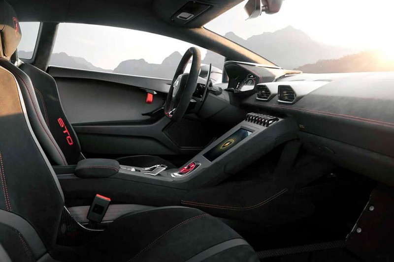 Lamborghini Huracan STO от Novitec: карбоновый обвес и перенастроенная подвеска 6 Lamborghini Huracan STO от Novitec: карбоновый обвес и перенастроенная подвеска
