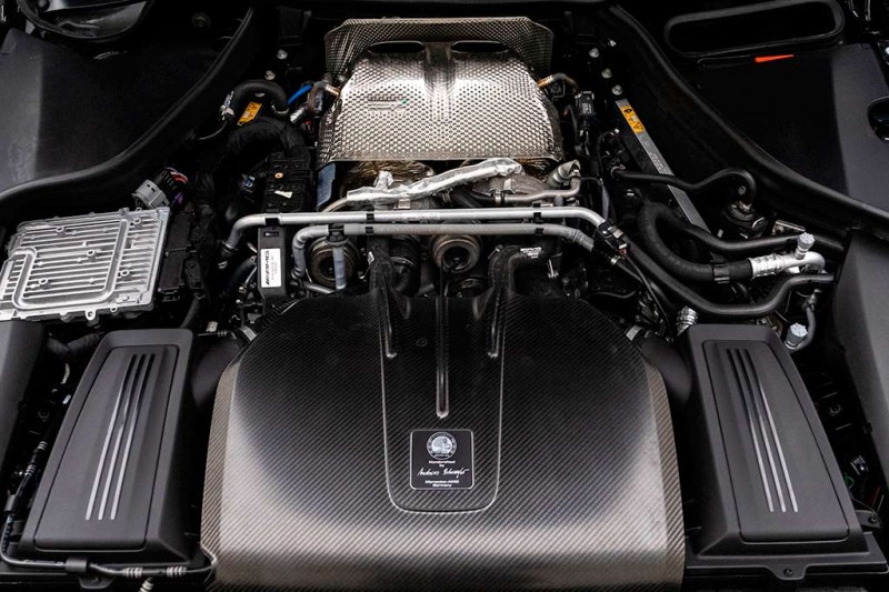 В продаже экстремальный Mercedes-AMG GT Black Series: ценник 34 млн рублей