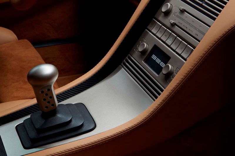 Фирма Nardone Automotive показала эффектный рестомод Porsche 928 с карбоновым кузовом