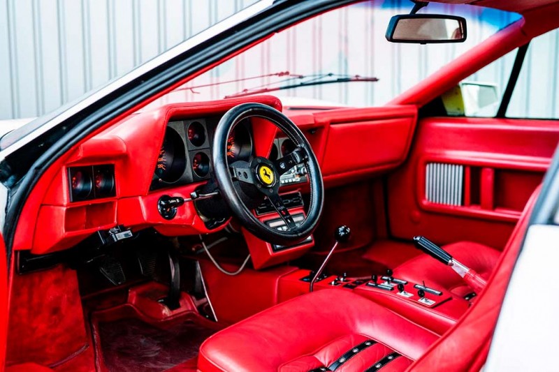 Классический Ferrari 512 BB с тюнингом от Koenig продали за 10 млн рублей