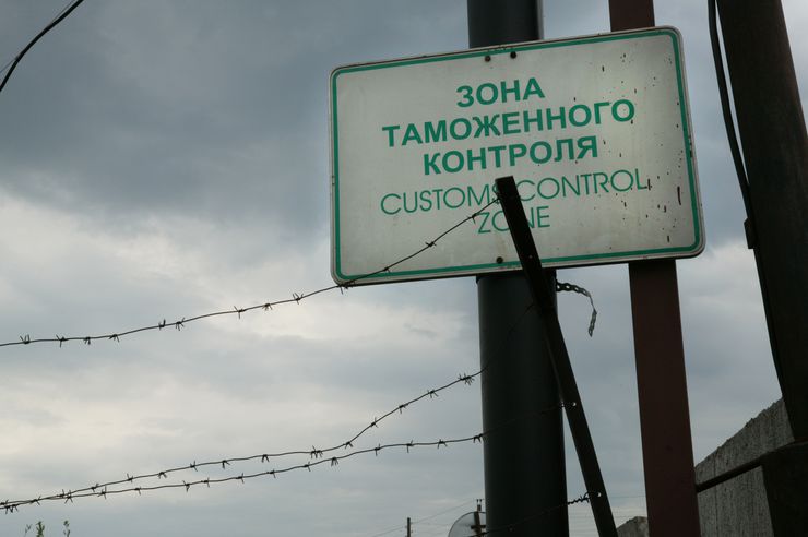 В России нашли способ легальных поставок автомобилей, попадающих под санкции 2 В России нашли способ легальных поставок автомобилей, попадающих под санкции
