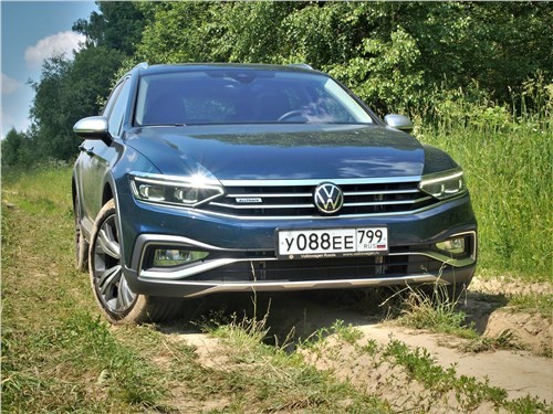 VW Passat Altrack : машина хорошая, но почему не пользуется спросом?