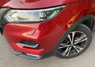 Последнее китайское предупреждение: сравнительный тест Geely Coolray и Nissan Qashqai