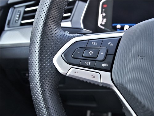 VW Passat Altrack : машина хорошая, но почему не пользуется спросом?