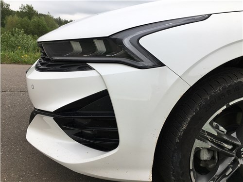 Kia K5- этот автомобиль будет напрягать, но кого?
