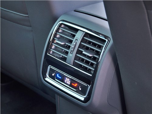 VW Passat Altrack : машина хорошая, но почему не пользуется спросом?