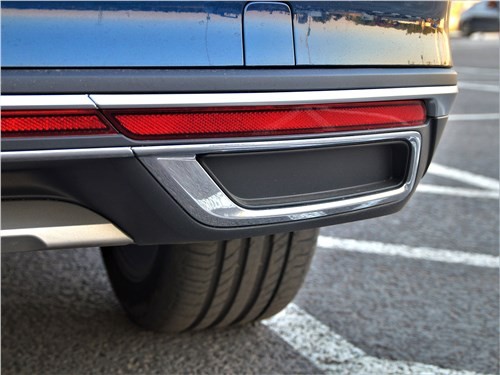 VW Passat Altrack : машина хорошая, но почему не пользуется спросом?