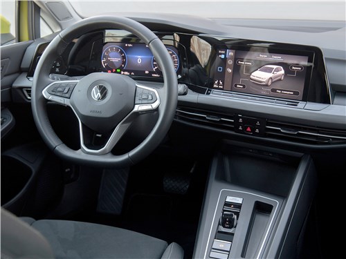 Тест-драйв Volkswagen Golf (поколение VIII) - Основанный на Смартфоне