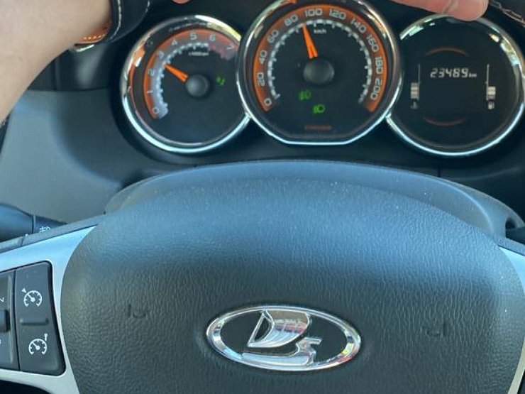 АВТОВАЗ запустил бесплатную диагностику и замену масла для владельцев LADA