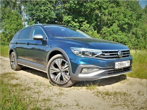 VW Passat Altrack : машина хорошая, но почему не пользуется спросом?