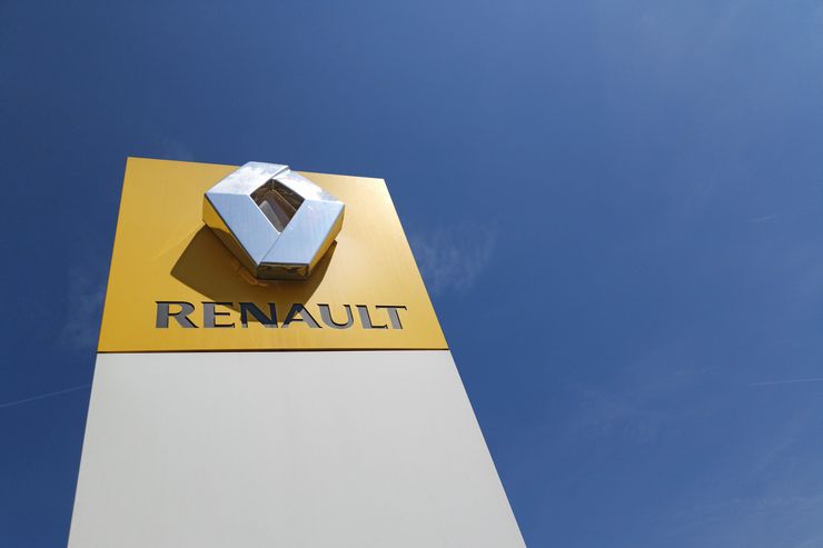 Бывшие автосалоны Renault массово захватывают &laquo;китайцы&raquo;