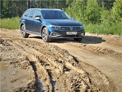 VW Passat Altrack : машина хорошая, но почему не пользуется спросом?