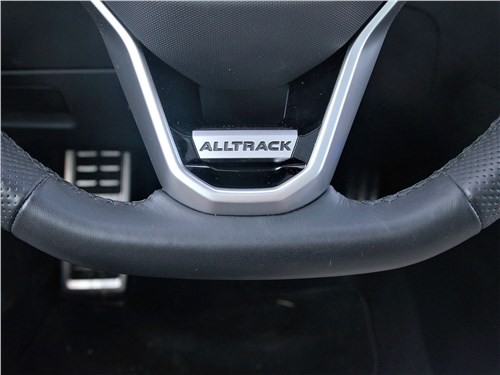 VW Passat Altrack : машина хорошая, но почему не пользуется спросом?
