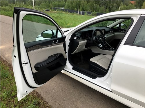 Kia K5- этот автомобиль будет напрягать, но кого?