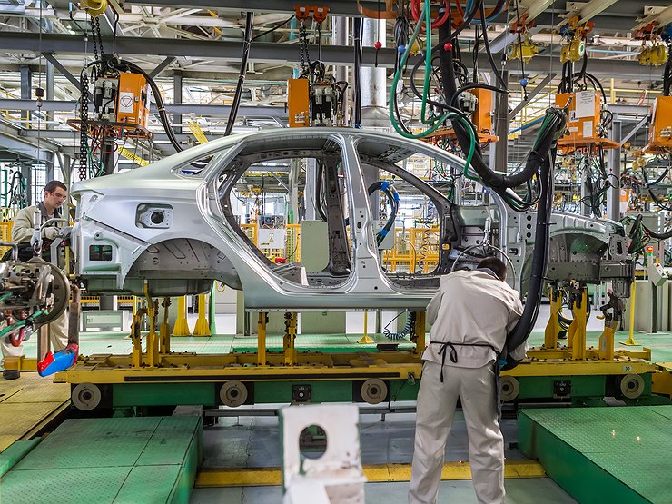 В России нашли способ вывести автопром из глубокого кризиса