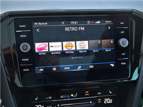 VW Passat Altrack : машина хорошая, но почему не пользуется спросом?