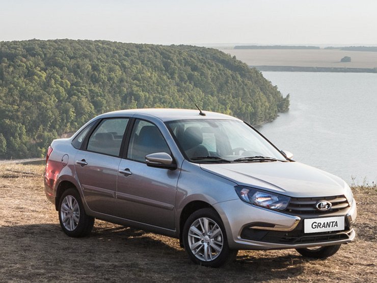 5 премиальных иномарок по цене «антисанкционной» LADA Granta