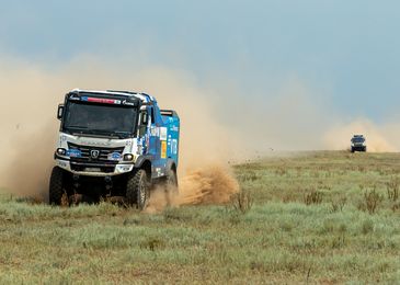 Ралли &laquo;Шелковый путь&minus;2022&raquo;: в грязи покупаться и в песке поваляться