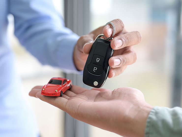Россияне начали активнее покупать новые автомобили