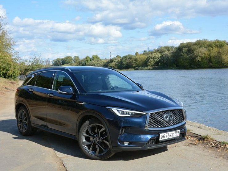 Российским владельцам Infiniti предложили проходить ТО автомобилей прямо на дому