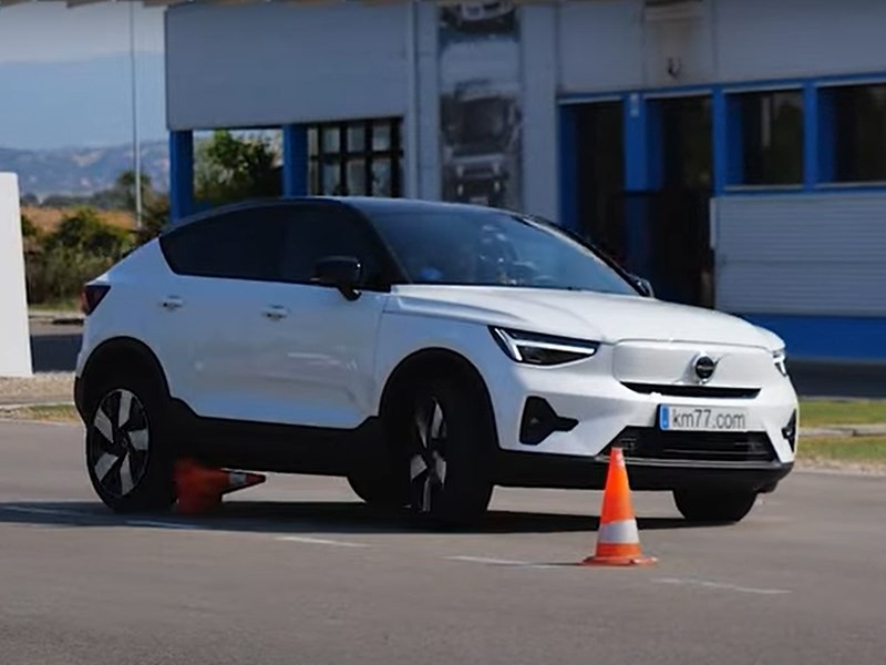 Volvo C40 Recharge провалил лосиный тест