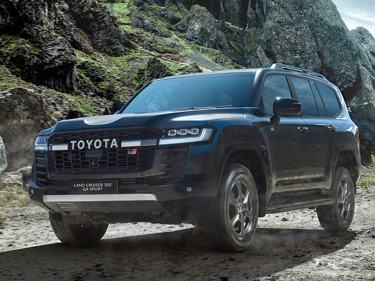 Подержанные Toyota Land Cruiser 300 стали стоить вдвое дороже новых