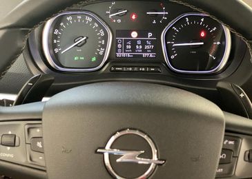 Жизнь в кайф c Opel Zafira Life: тест-драйв обновленного &laquo;буса&raquo;