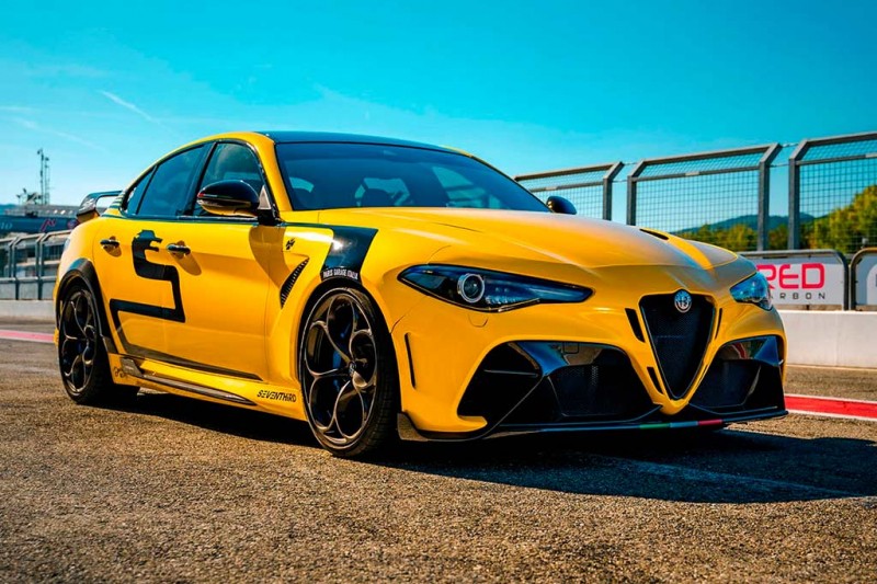 Тюнеры сделали обычную Alfa Romeo Giulia похожей на лимитированные Giulia GTA и GTAm 1 Тюнеры сделали обычную Alfa Romeo Giulia похожей на лимитированные Giulia GTA и GTAm