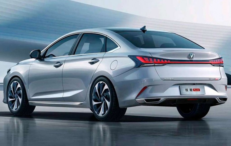 Обновленный седан Changan Raeton: иное название и более агрессивная внешность