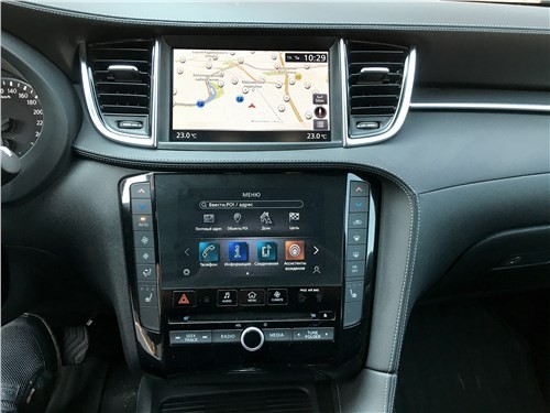 Iinfiniti QX55 - что будет, если смешать кроссовер со спорткаром?