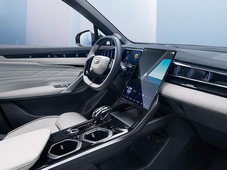 Китайцы показали интерьер нового Geely Atlas