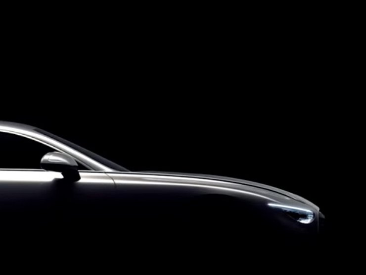 Bentley рассекретила новейшее спорт-купе