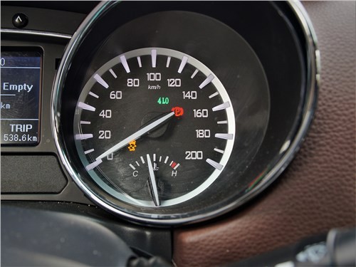 Почему за рулем JAC T6 вы всегда будете думать об УАЗ Патриот