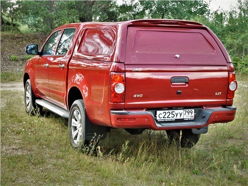 Почему за рулем JAC T6 вы всегда будете думать об УАЗ Патриот