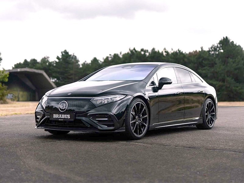 Ателье Brabus сделало Mercedes EQS дальнобойнее