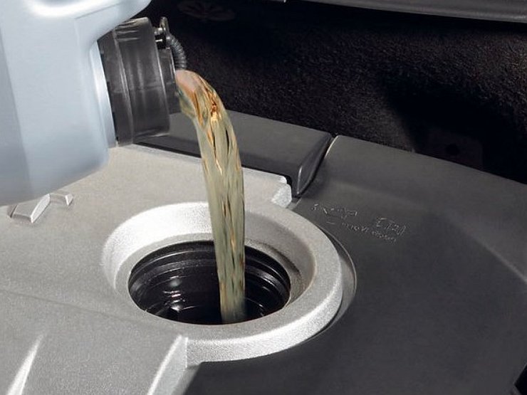 Какие импортные моторные масла выручат автовладельцев в условиях подорожания 1 Какие импортные моторные масла выручат автовладельцев в условиях подорожания