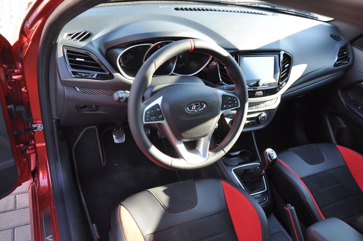 Можно ли на &laquo;классическую&raquo; LADA Granta самому поставить подушку безопасности