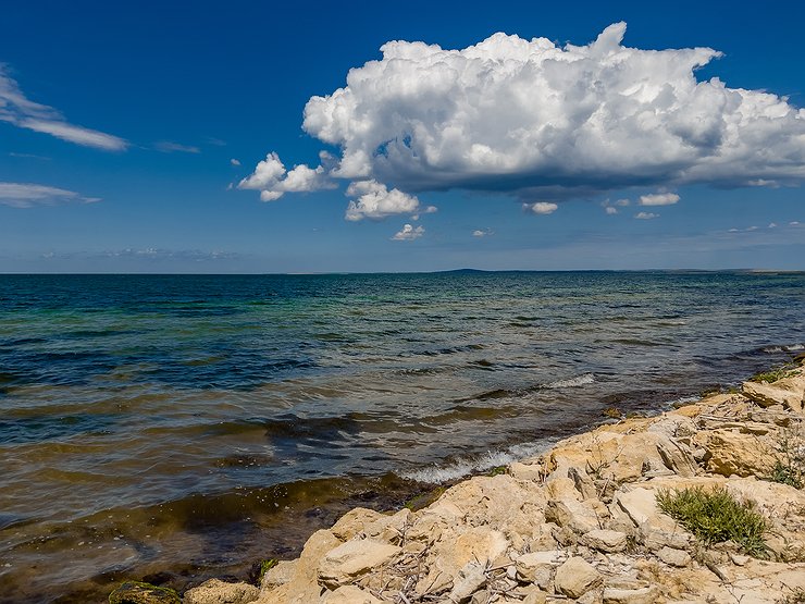 Низкий тариф — высокий сезон: как отдохнуть на море дешево и сердито