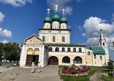 Тутаев, как пофигизм экскурсоводов и беда автотуристов 3 Тутаев, как пофигизм экскурсоводов и беда автотуристов