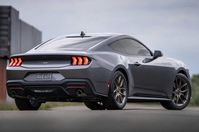Ford Mustang 2024: представлен новый Мустанг 7 поколения