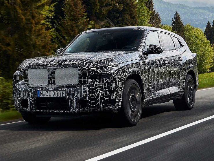 Новейший кроссовер BMW XM готовится к дебюту