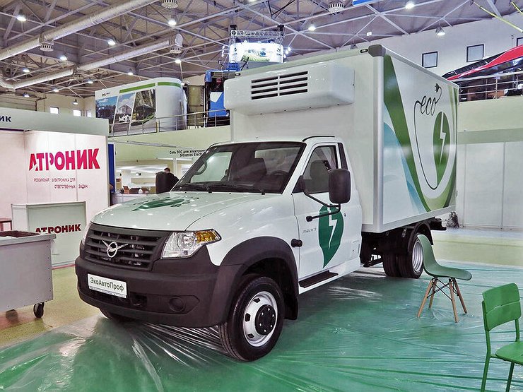 Мода на электричество: В Москве показали очередной электрический UAZ Profi