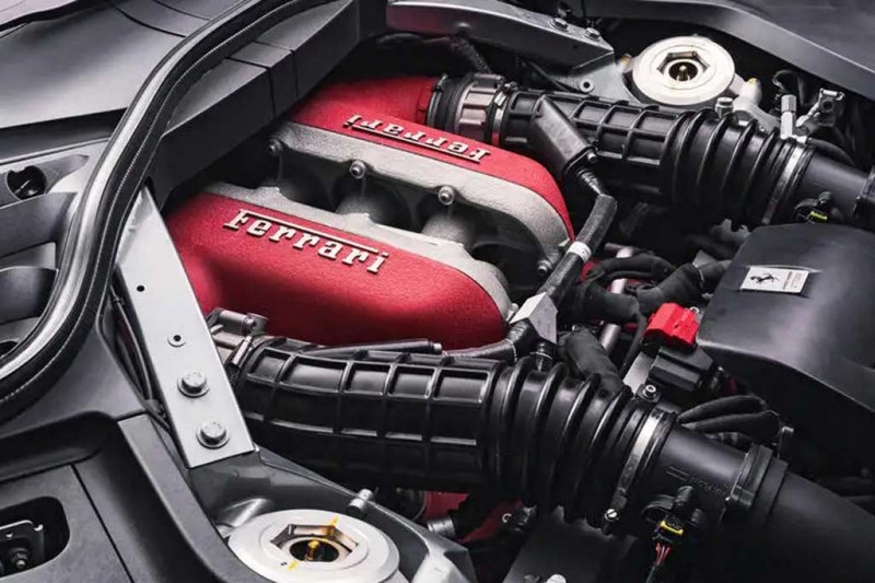 Представлен Ferrari Purosangue: первый кроссовер в истории итальянской марки